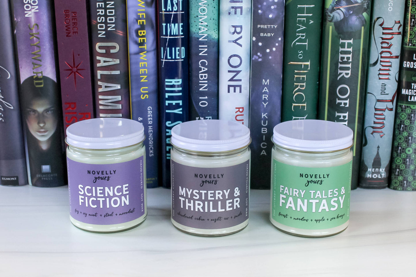 Mystery & Thriller candle